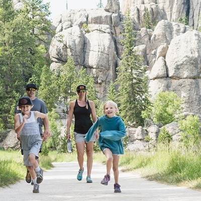 The Best Hiking While Glamping Near Mount Rushmore
