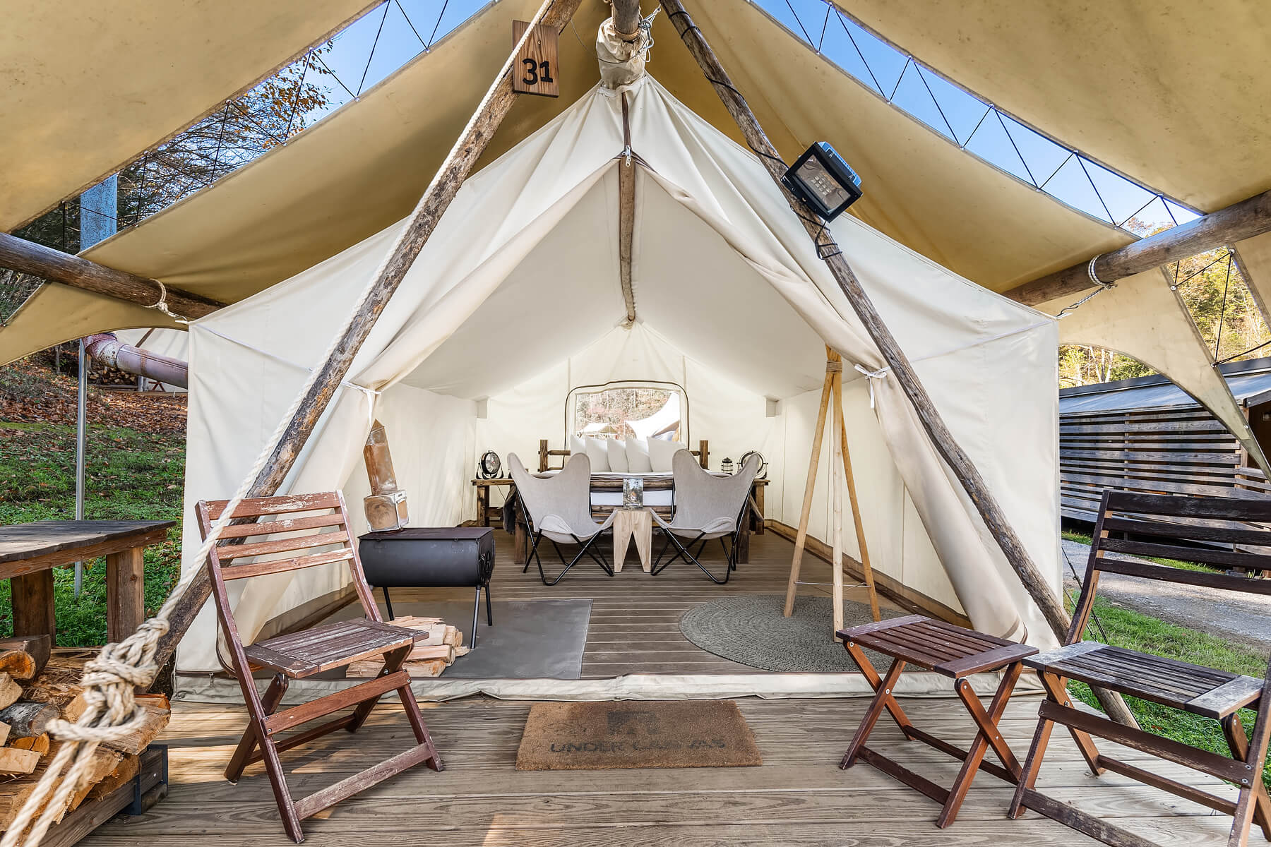 Safari King Interior at Under Canvas Great Smoky Mountains