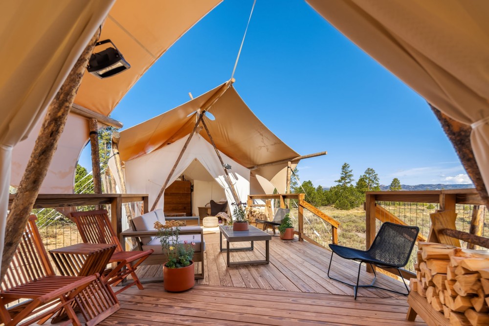 Hoodoo Suite Deck View at Under Canvas Bryce Canyon