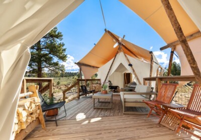 Hoodoo Suite Exterior Deck View at Under Canvas Bryce Canyon