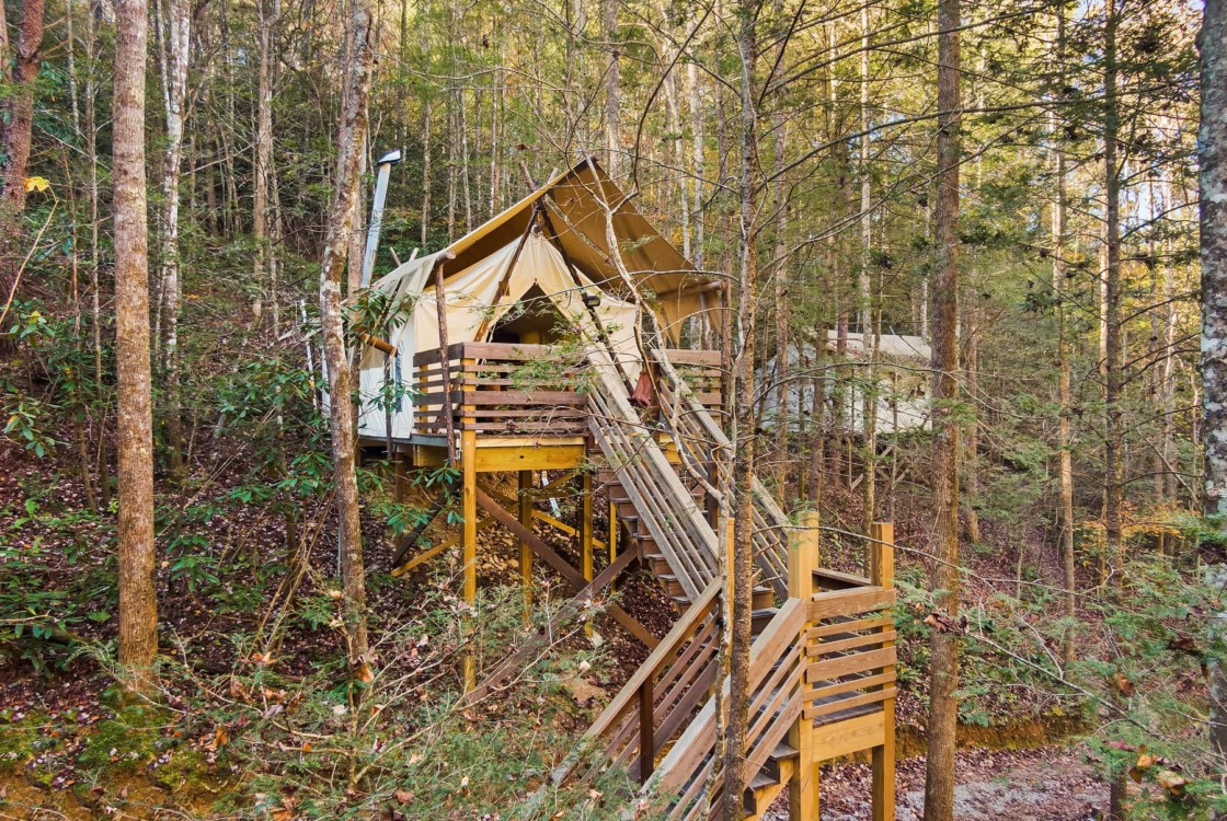 Deluxe tent at Under Canvas Great Smoky Mountains