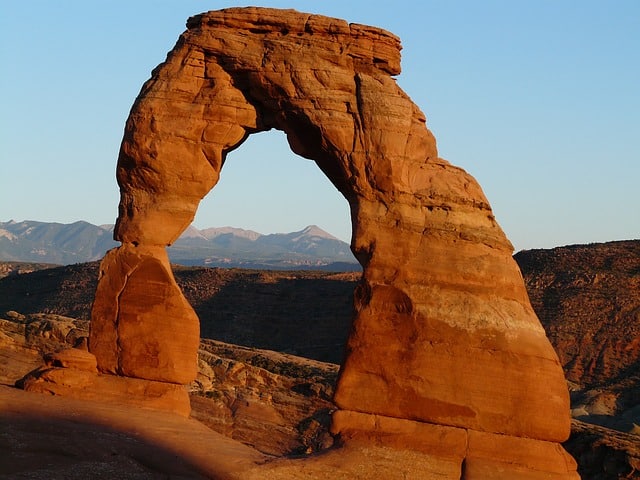 delicate arch at arches national park 