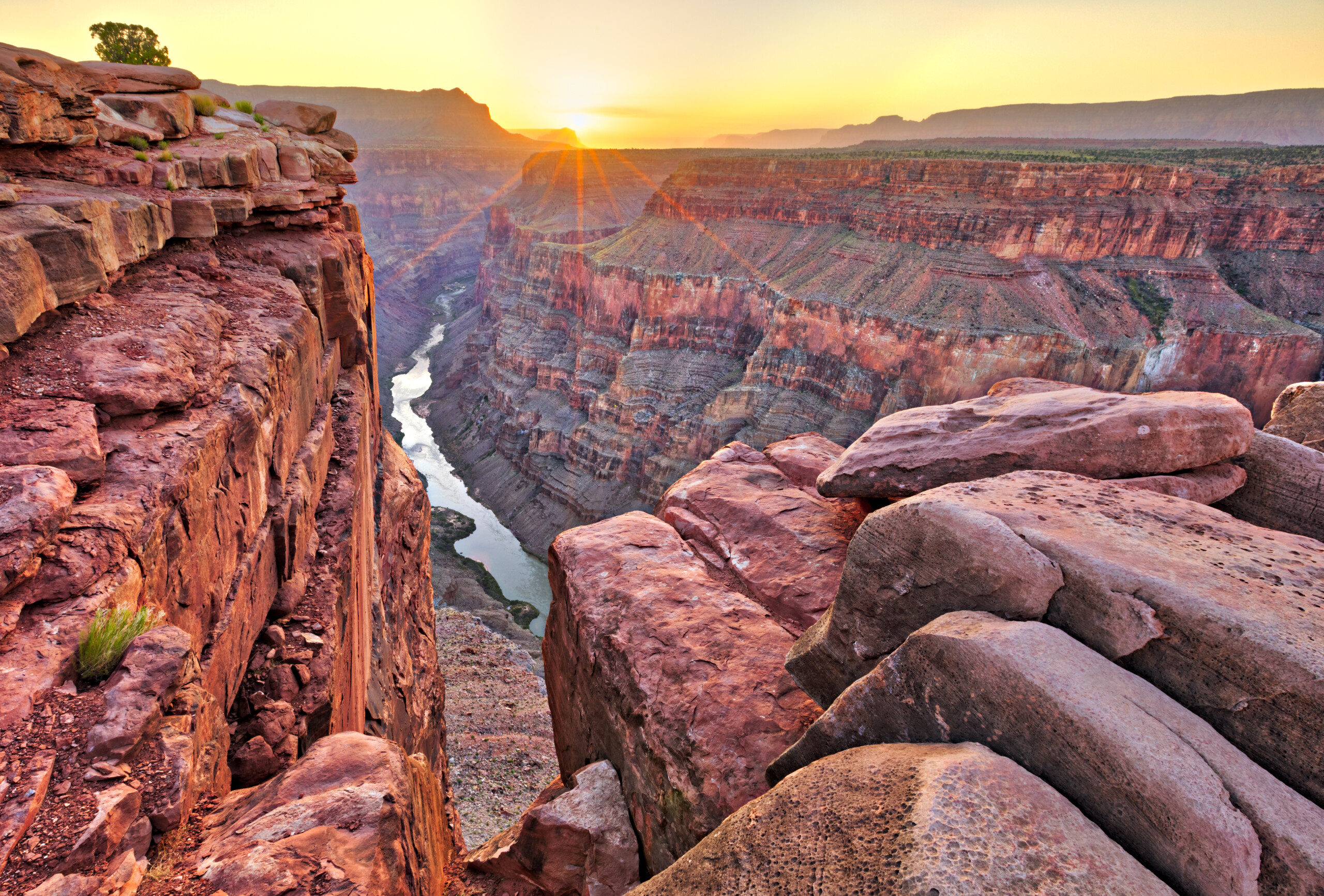 A view of the Grand Canyon near the Under Canvas Grand Canyon location.