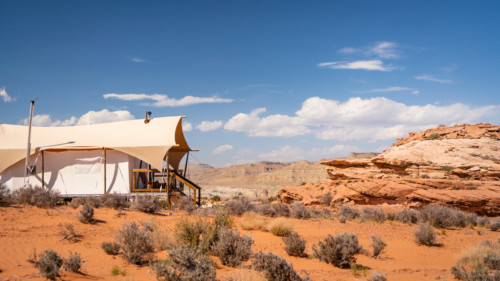 Tent overlooking landscape at Under Canvas Lake Powell - Grand Staircase