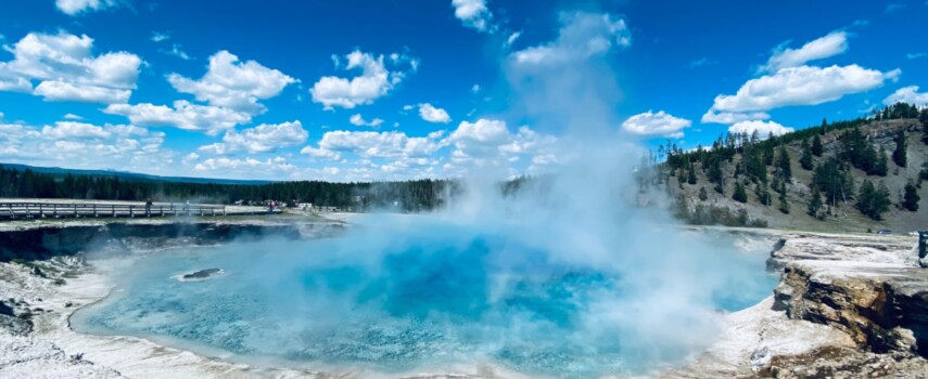 Guide to Yellowstone Entrances: What to See and Where to Stay in North and West Yellowstone