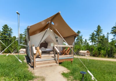 Deluxe Tent at Under Canvas White Mountains.