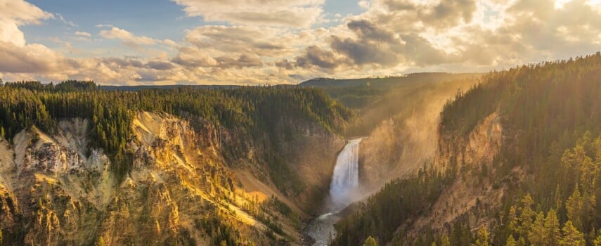 Ultimate Guide to Yellowstone Waterfalls