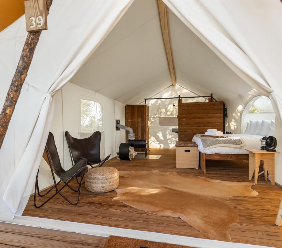 Stargazer tent at Under Canvas White Mountains.