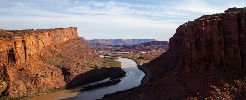 5 Ways to Explore the Colorado River in Moab: Rafting, Kayaking, and Scenic Floats